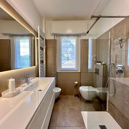 Buddy's House View Pet Friendly Whit Garage Apartmán *