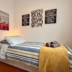 Buddy's House View Dog Friendly Whit Garage